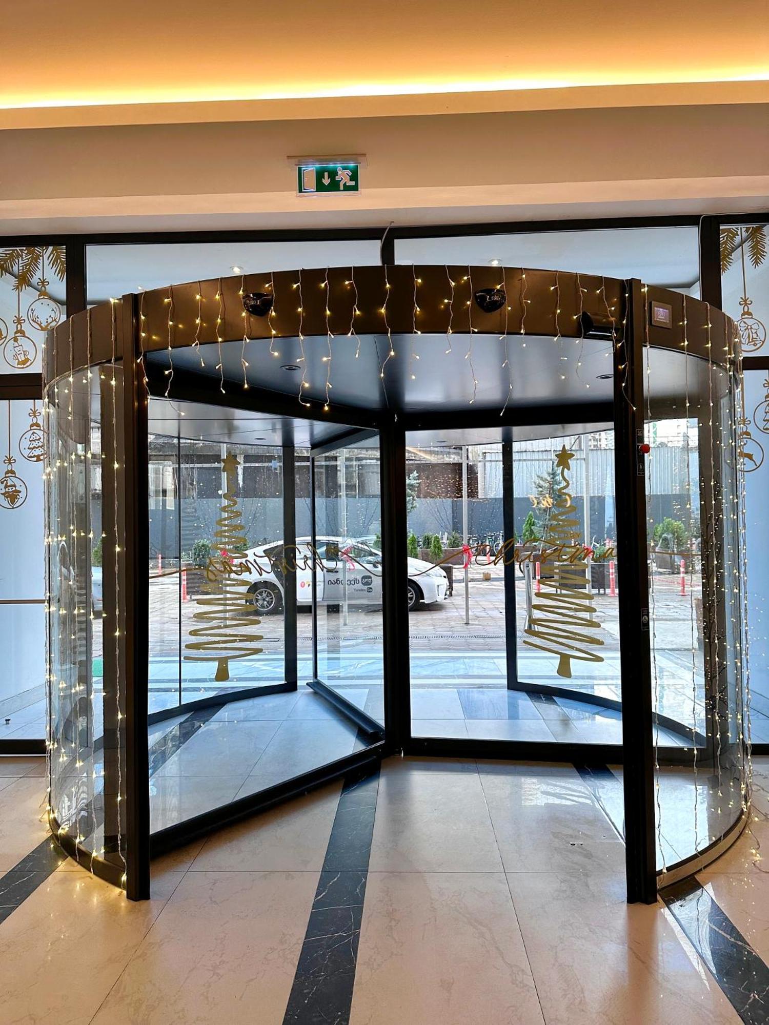 Best Location Apartments In Batumi Luaran gambar