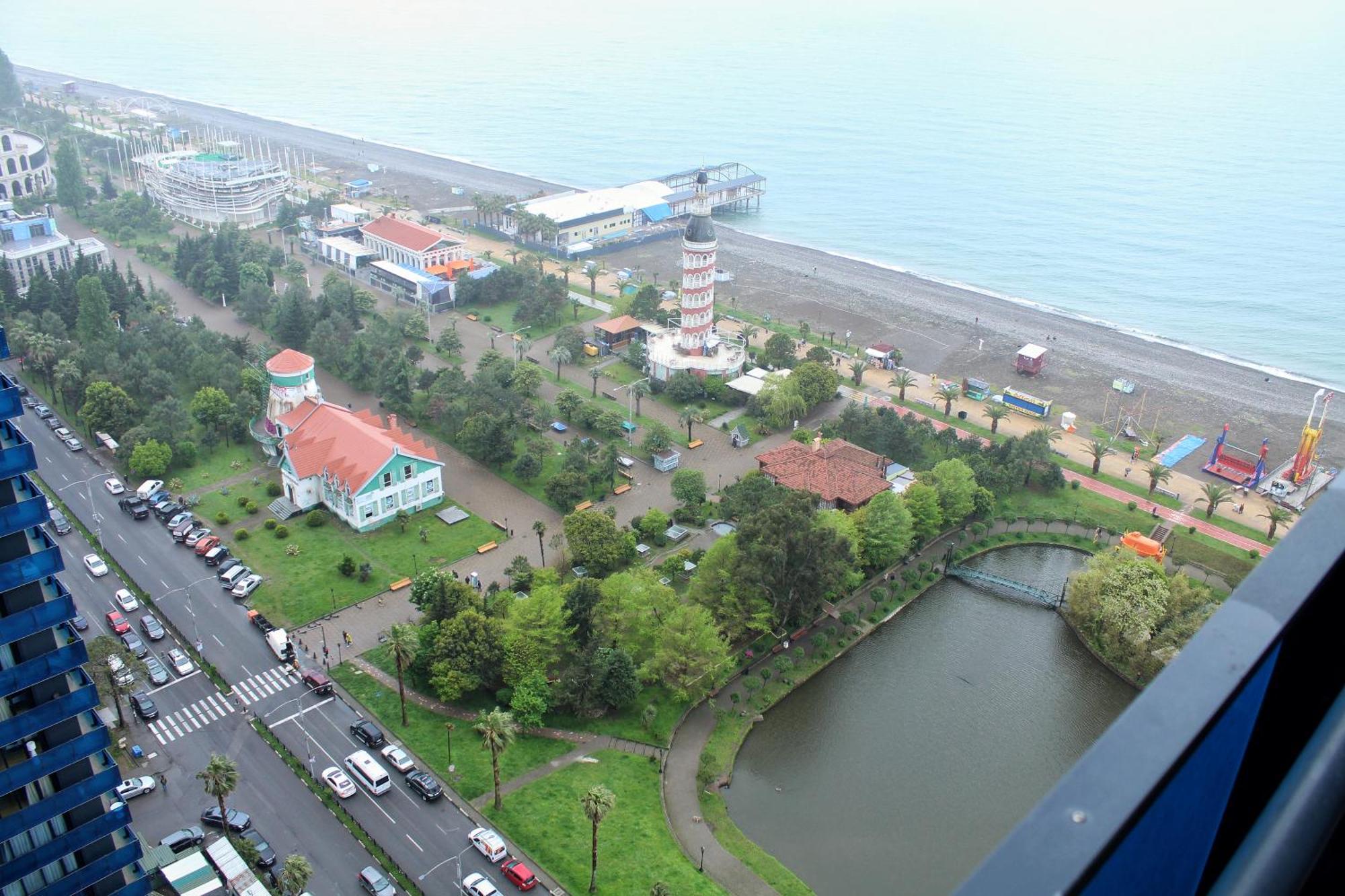 Best Location Apartments In Batumi Luaran gambar